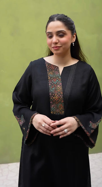 Black Neroli Kurta Set