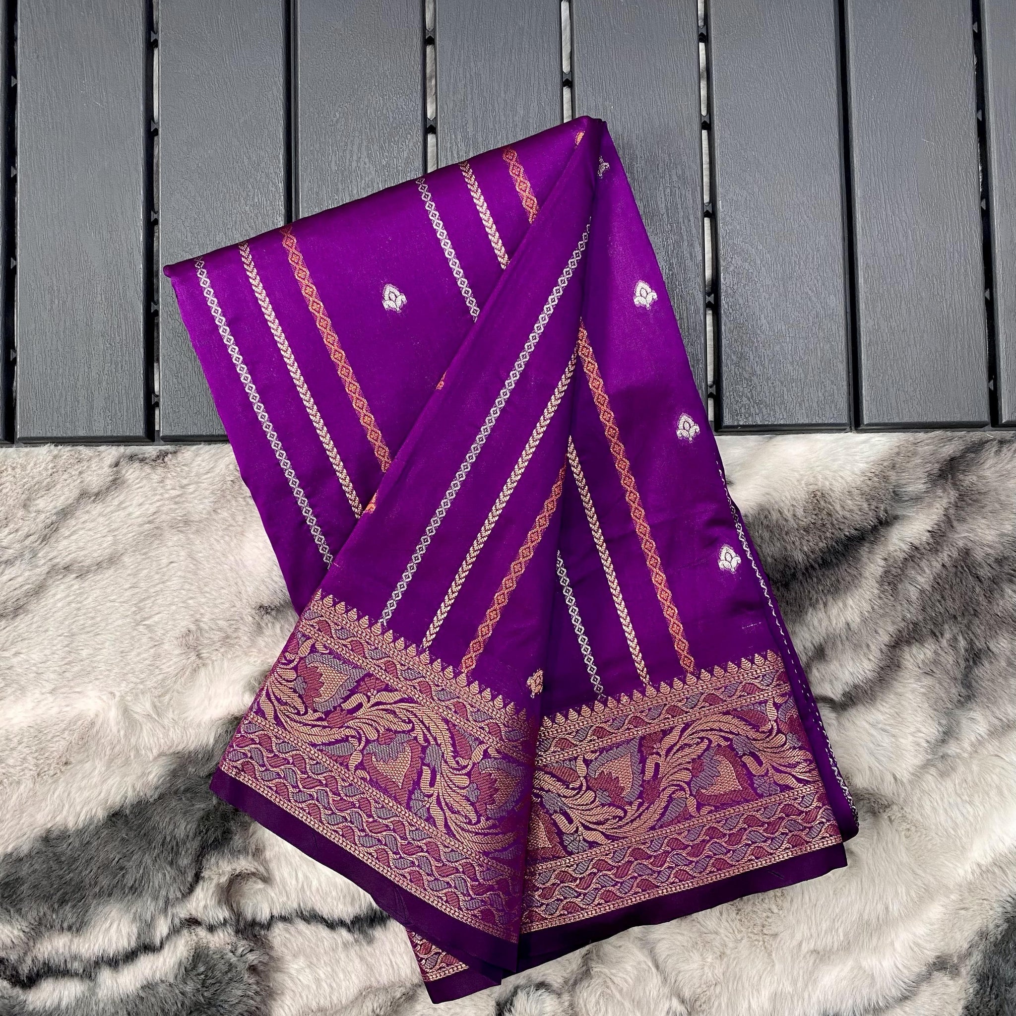 Chicora Presents SILK SAREES WITH SILVER , COPPER AND ANTIQUE WEAVING