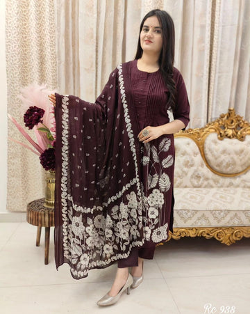 Chicora Pure Cotton Kurti with Self Print with Pant and Mulmul Printed Dupatta Set
