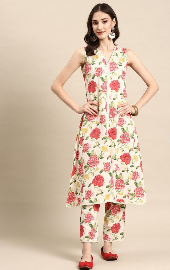 Chicora Presents Off white printed Kurta with Trousers