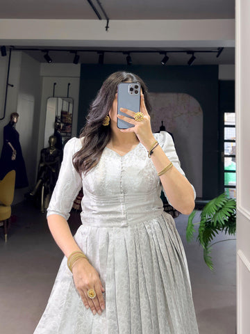 Chicora Draped in culture, twirling in style Lb