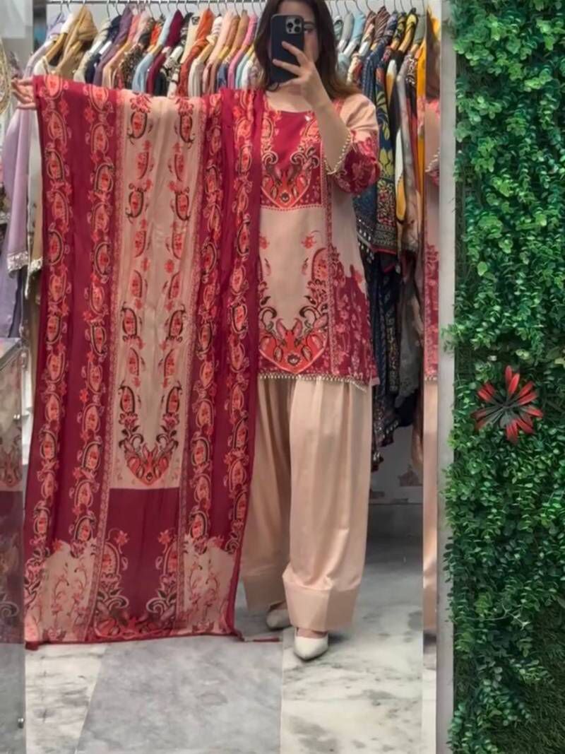 Sayona French Crep Farshi Salwar Suits