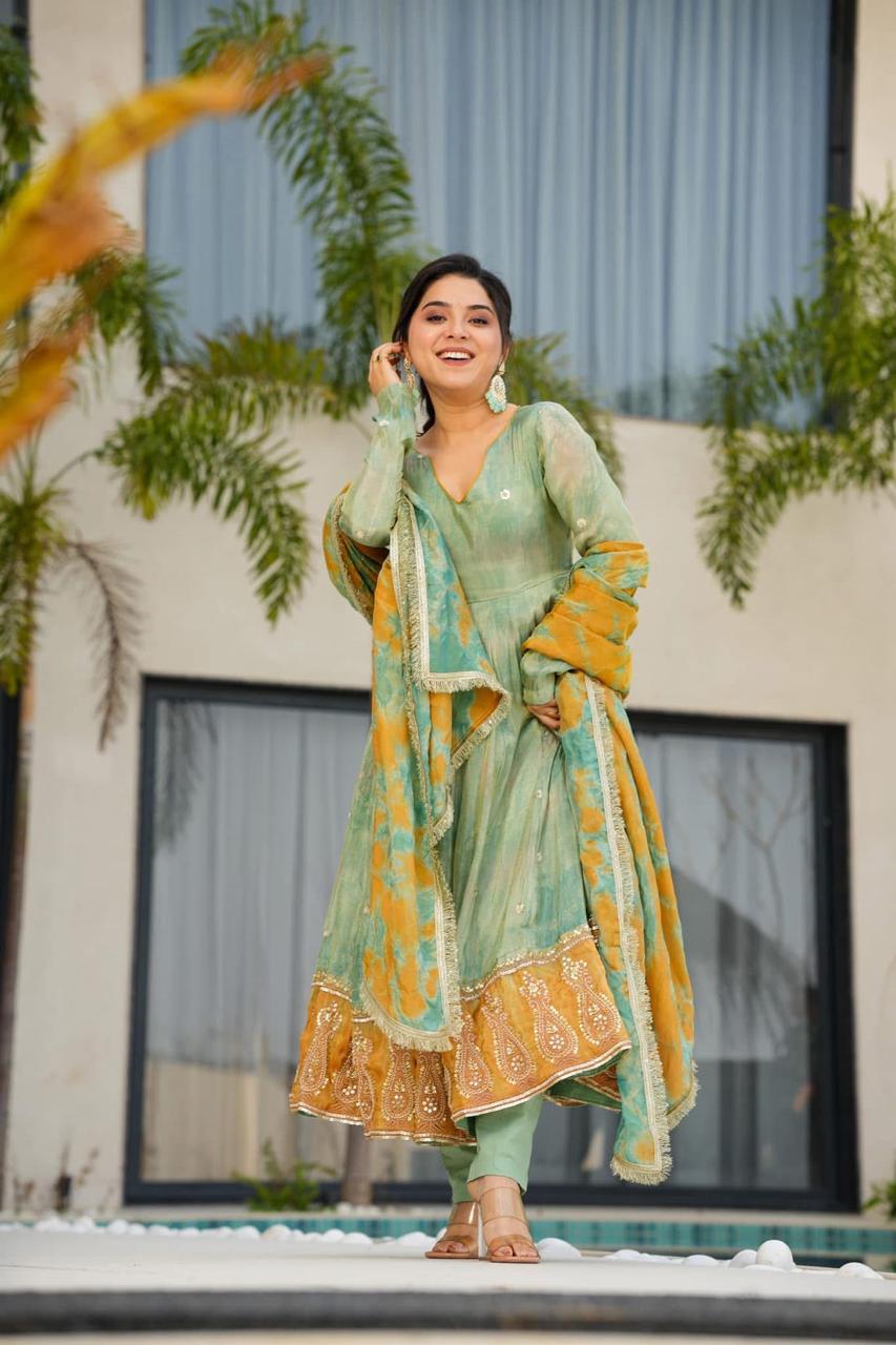 Chicora Cosmos Heavy Suit Set