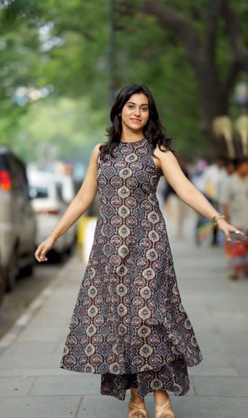 Sajan Ajrakh printed sleave less kurti sets