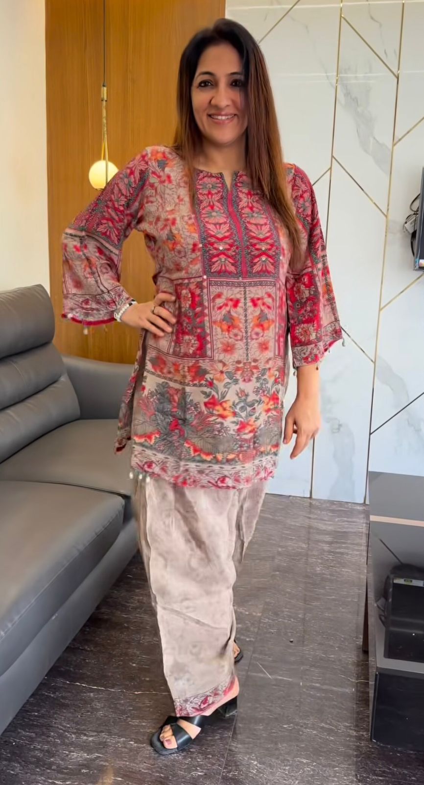 Women Floral Kurta Pant Set